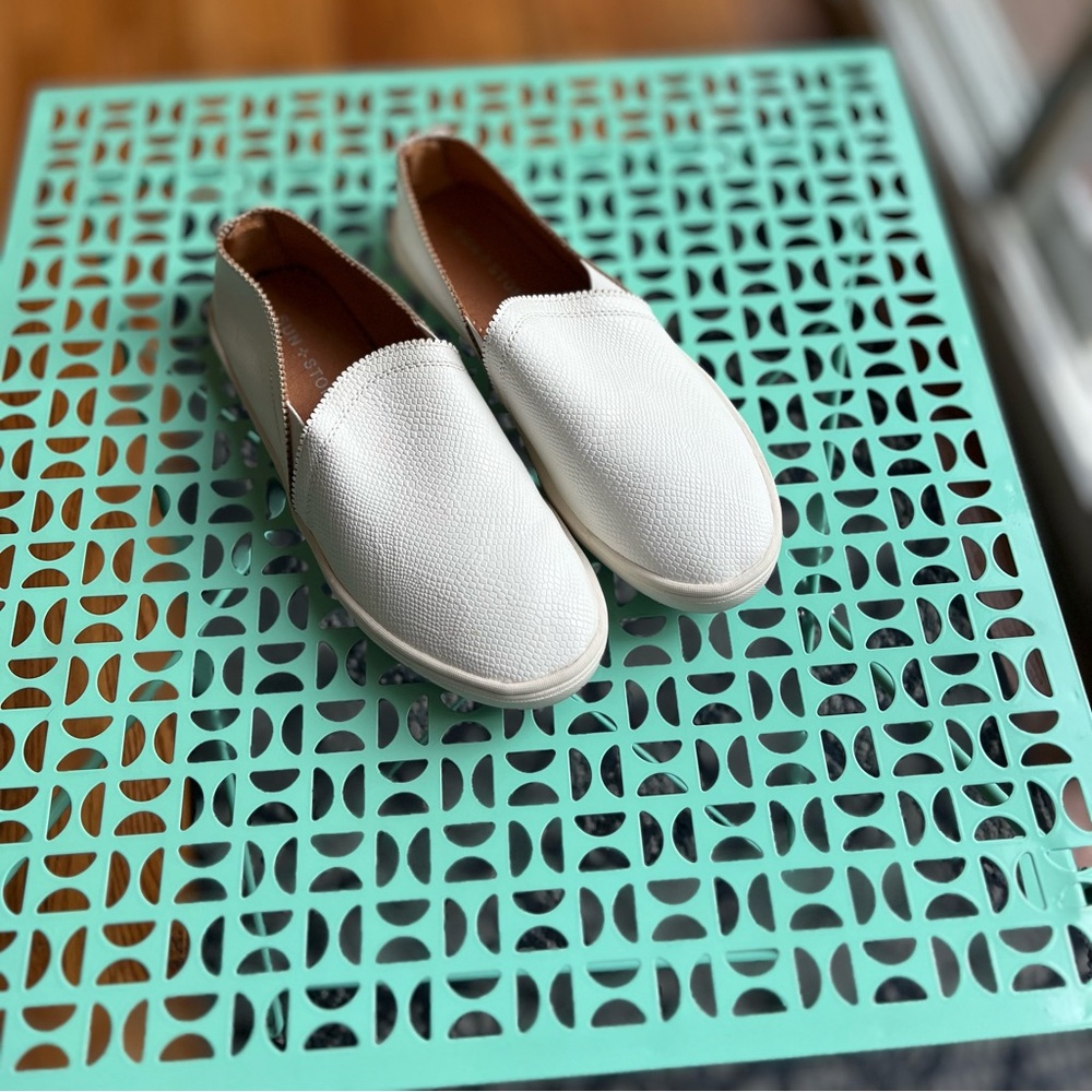 Sun + Stone Mariamp White Snake Skin Slip On Shoe